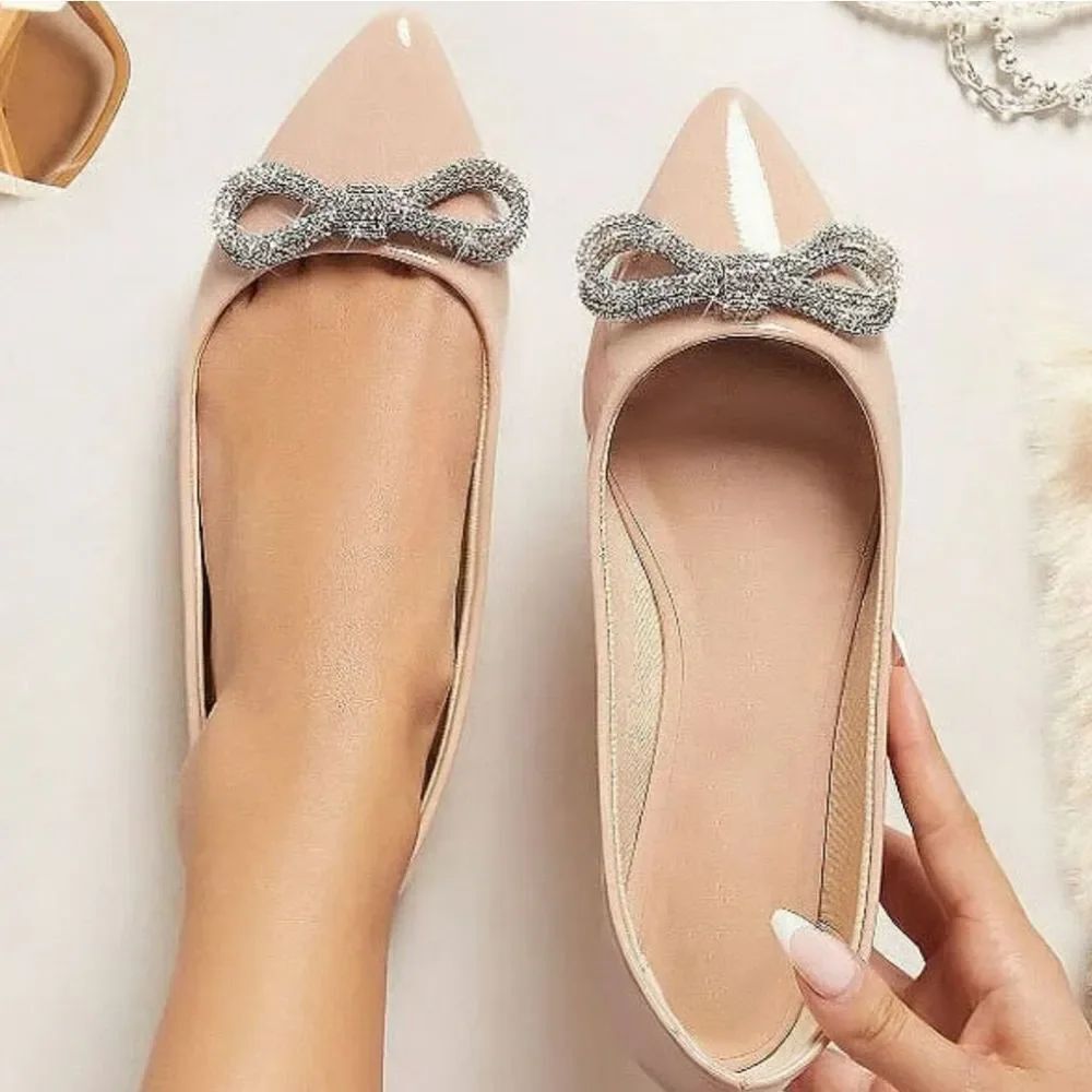 BRAND NEW BAMBOO PEARL STUDDED BOWNOT POINTED TOE FLAT SHOE